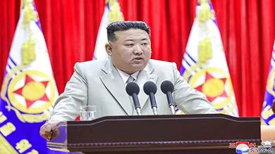 كيم يتهم واشنطن بالسعي لإثارة حرب نووية